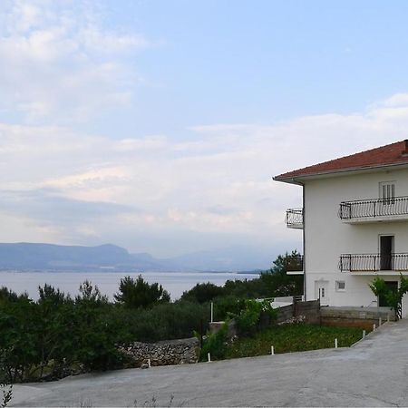 Apartments By The Sea Slatine, Ciovo - 15504 Экстерьер фото