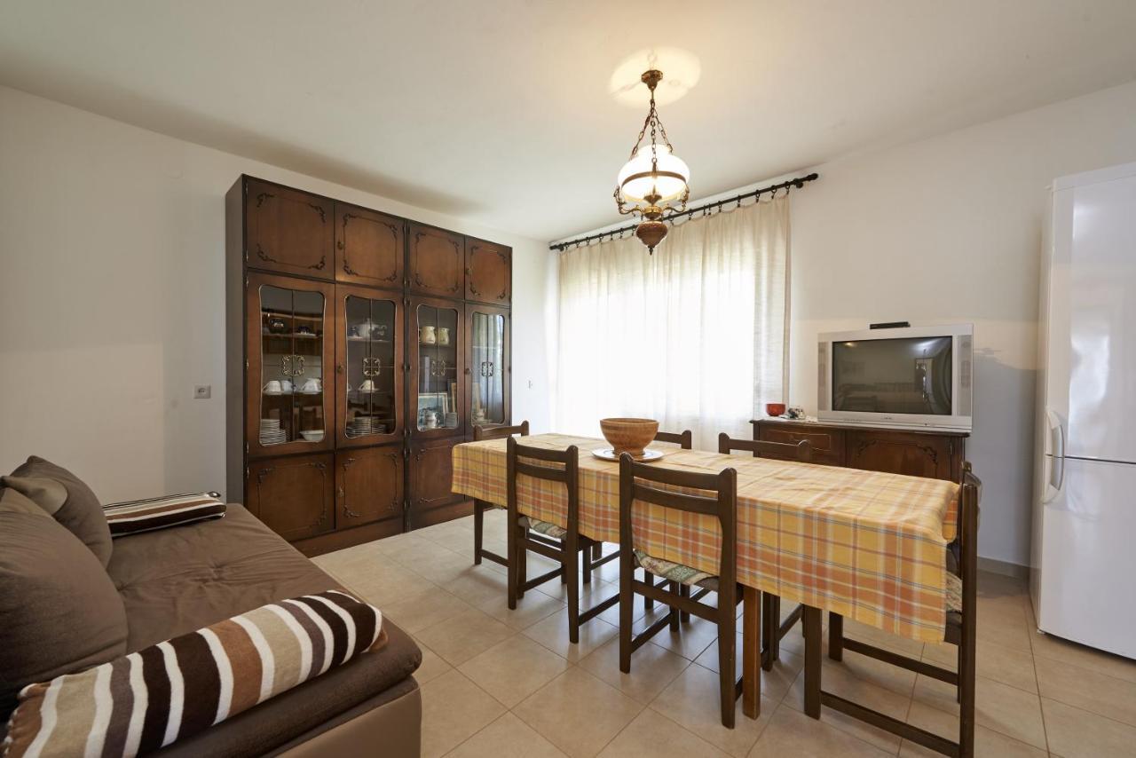 Apartments By The Sea Slatine, Ciovo - 15504 Экстерьер фото