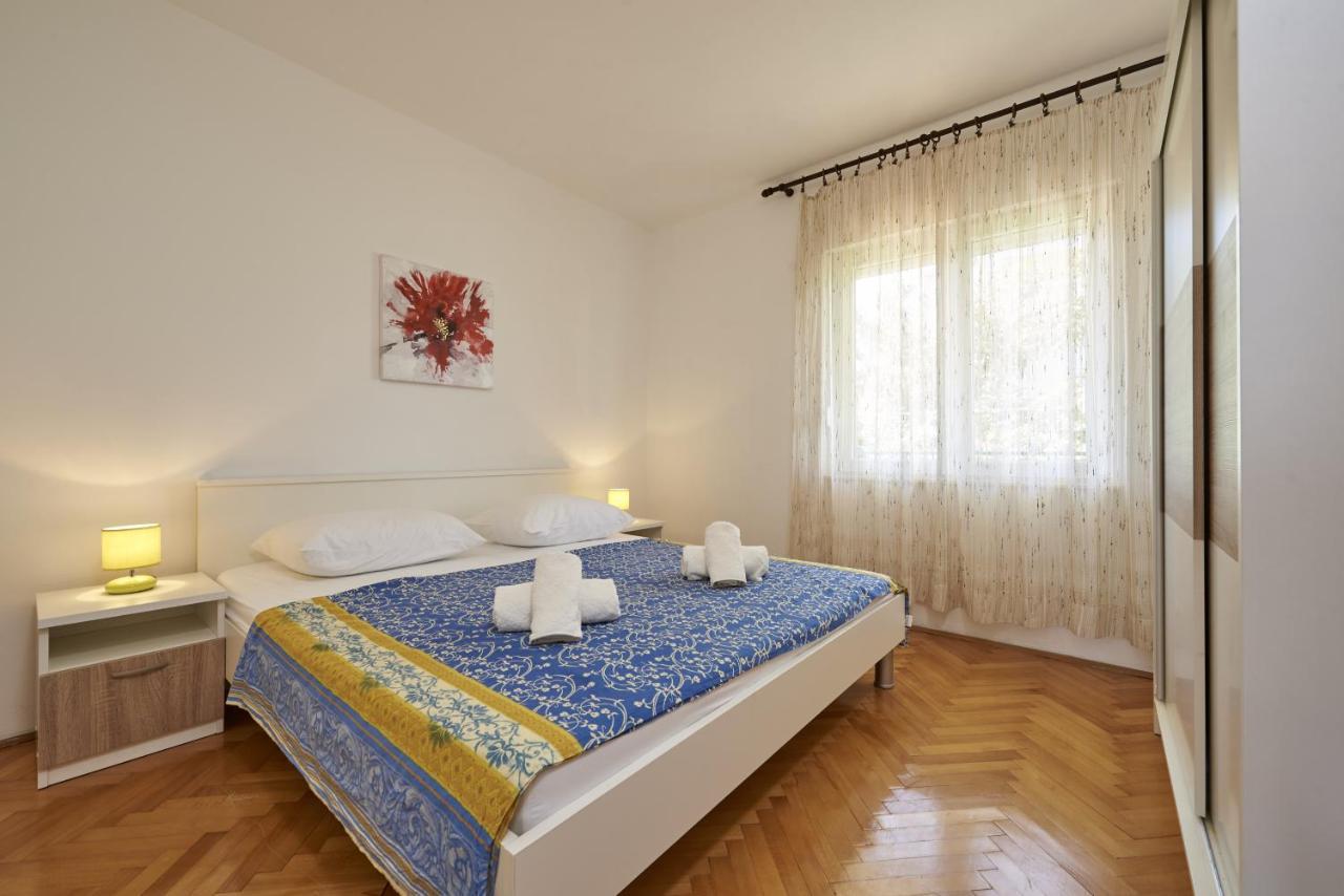 Apartments By The Sea Slatine, Ciovo - 15504 Экстерьер фото
